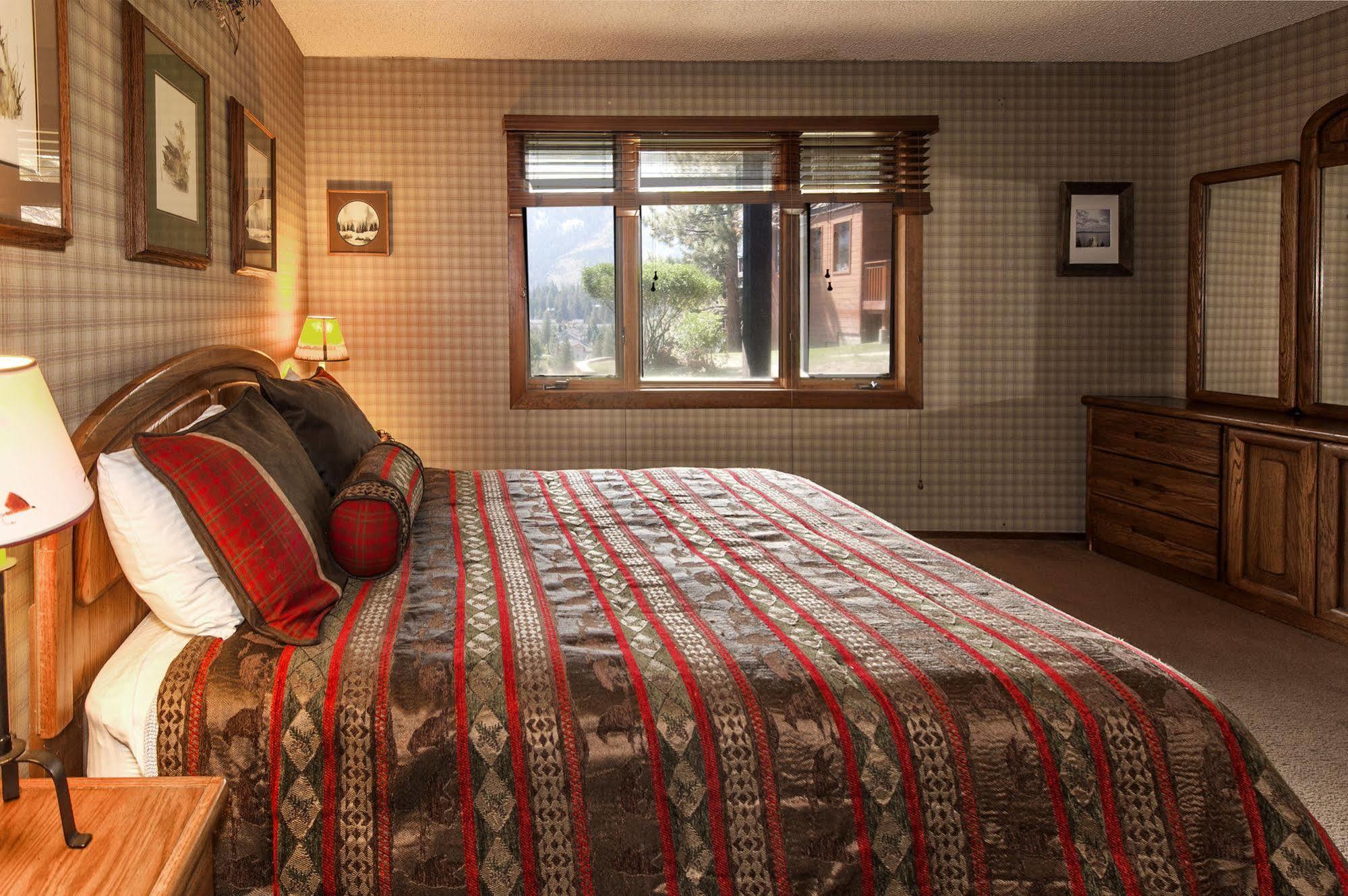 Meadow Ridge Condos By Mammoth Slopes Lodging Mammoth Lakes Ngoại thất bức ảnh